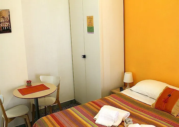 Gentes Bed & Breakfast 2*
